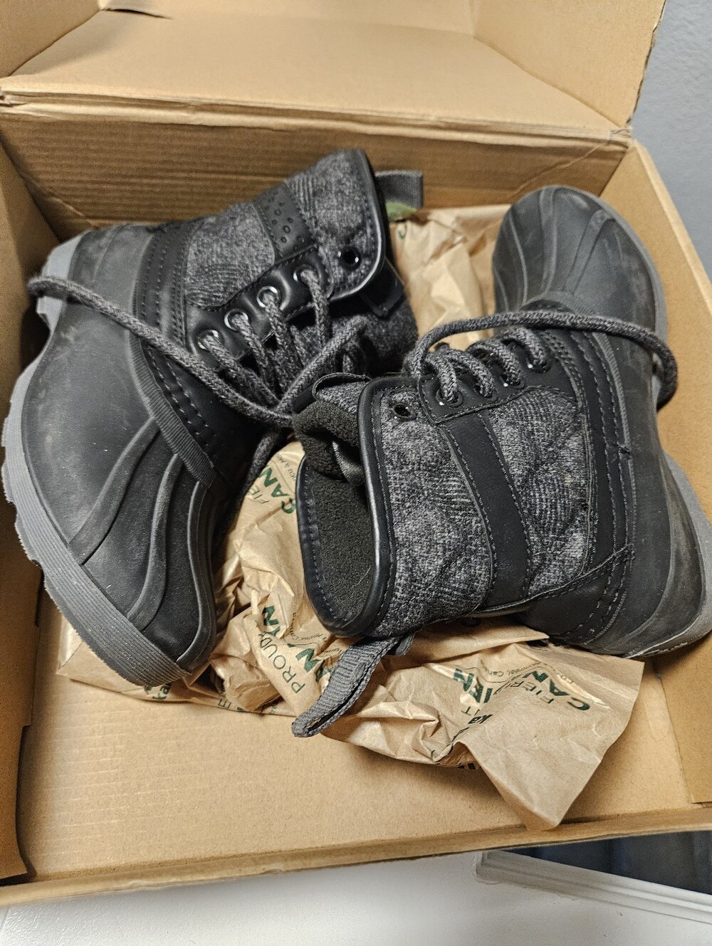 Kamik Girls Boot Size 13, Like New Condition